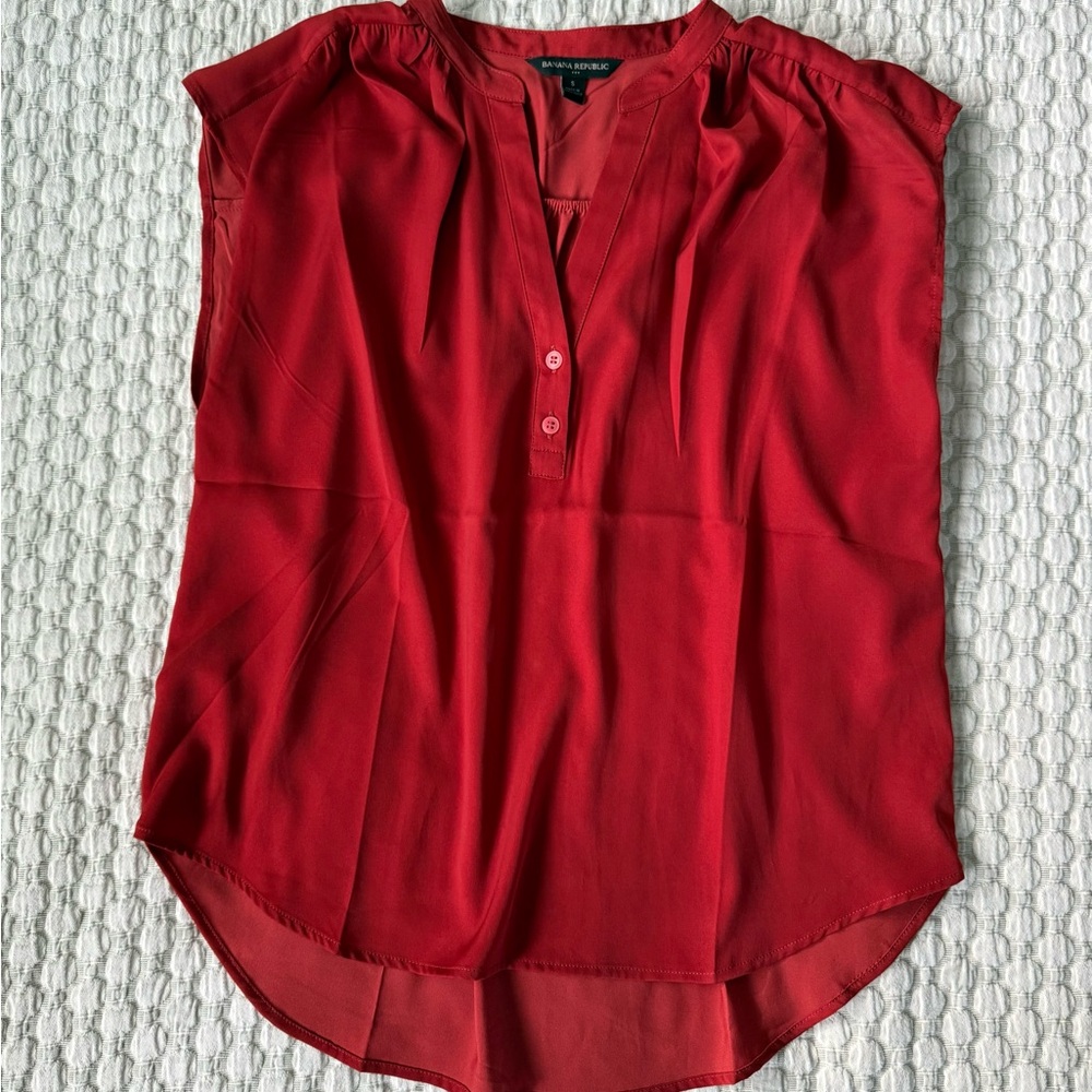 Banana Republic Dolman V Neck Top